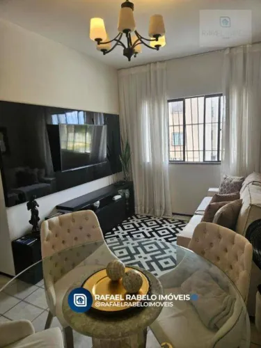 Apartamento todo projetado, com vaga de garagem coberta, localizado no Centro da Messejana