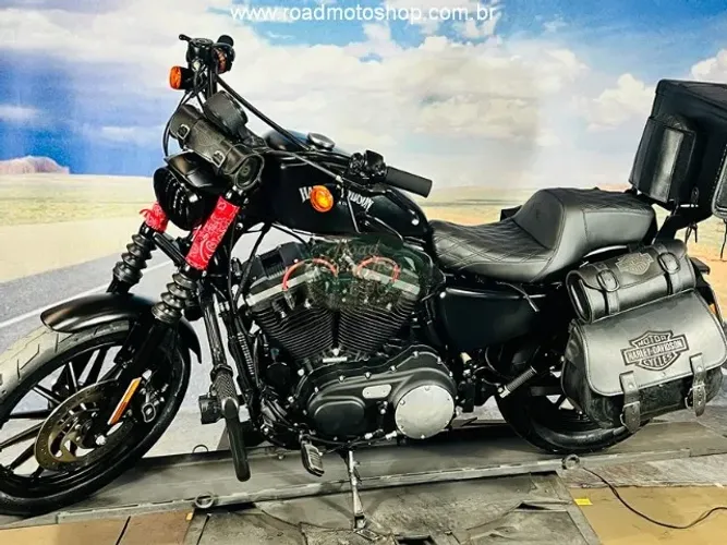 Harley Davidson XL 883N Cor: Preta- 2014-16.855 KM