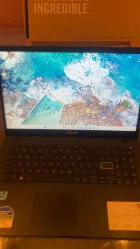 Notebook marca asus