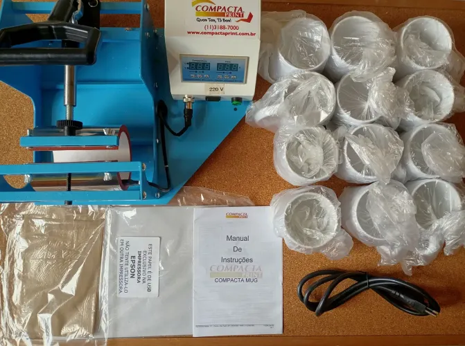 Prensa térmica Compacta Print nova na embalagem 