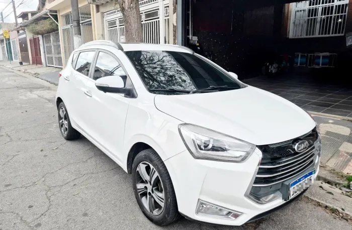 JAC T40 Plus 1.5 Jet Flex 16V 5P MEC 2021