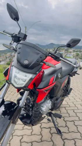 MOTO YAMAHA FACTOR 2025!