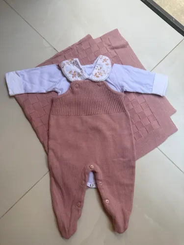Saída maternidade menina