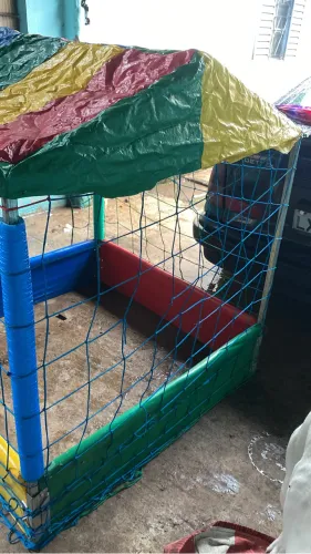 Vendo pula pula e piscina de bolinha