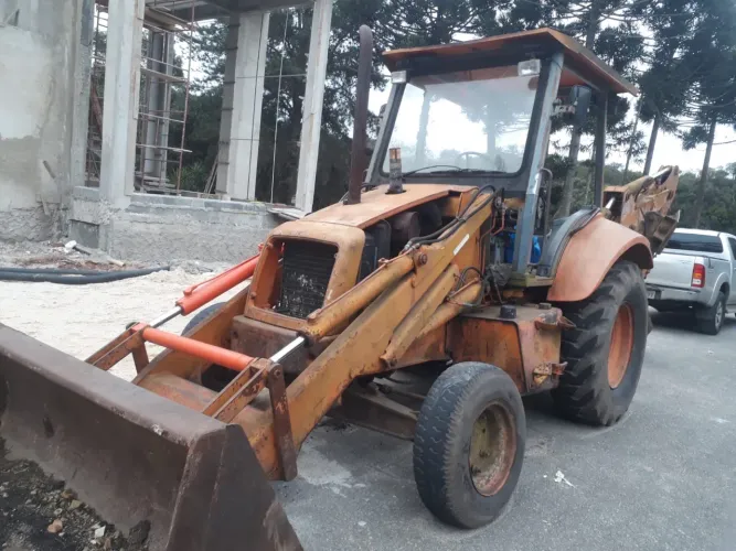 Retroescavadeira fiatallis 1998