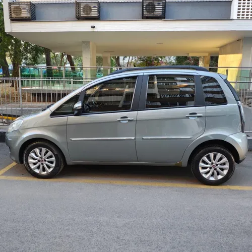 Fiat Idea Essence 1.6 Flex 16V 5P 2014