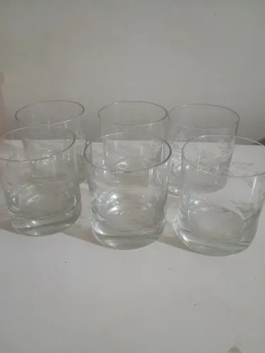 Conjunto de copos de whisky