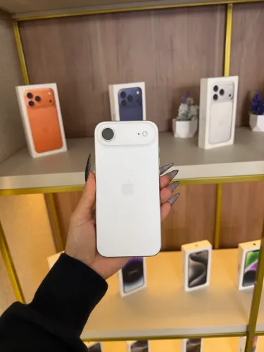 iPhone 17 Air 256gb Branco IMPECÁVEL