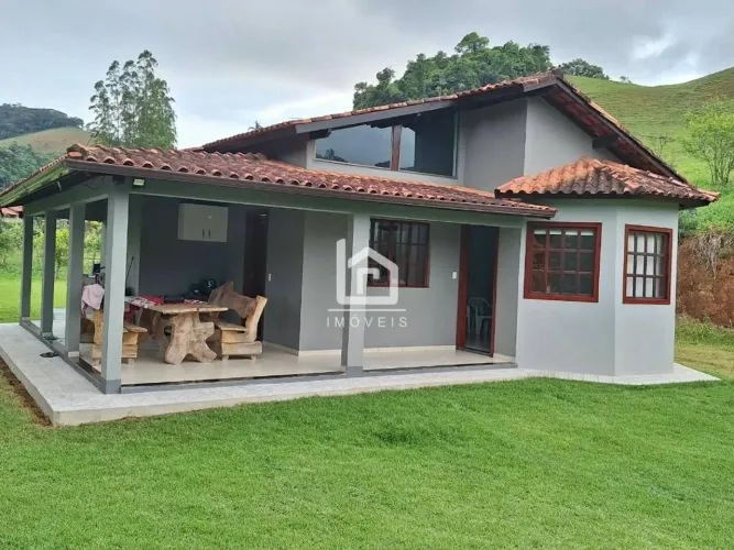 Sítio de 20.000 m² a 18 km do Centro de Alfredo Chaves ES