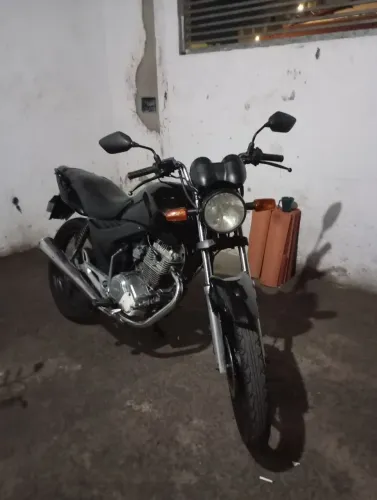 VENDO MOTO