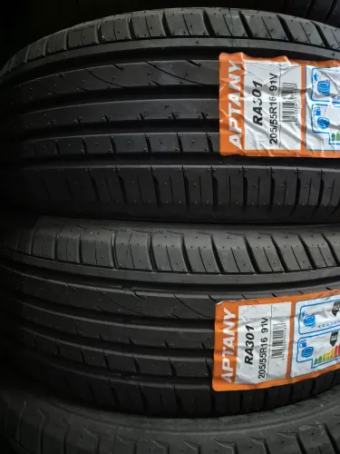 Pneu NOVO 205/55/16 Aptany