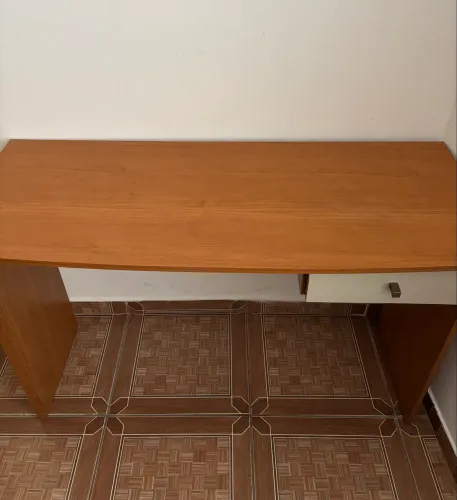 Escrivaninha Home Office com Gaveta