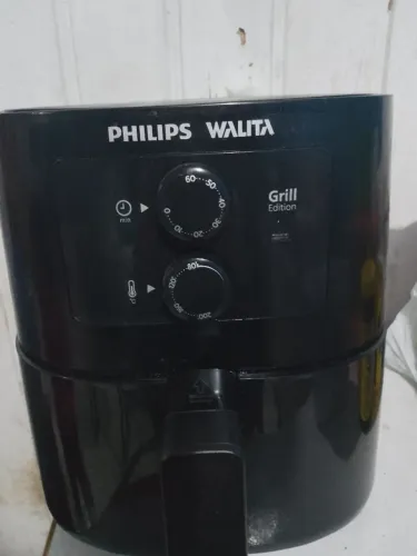 VENDO AIRFRYER 190 REAIS CHAMA Q DA TEMPO ?