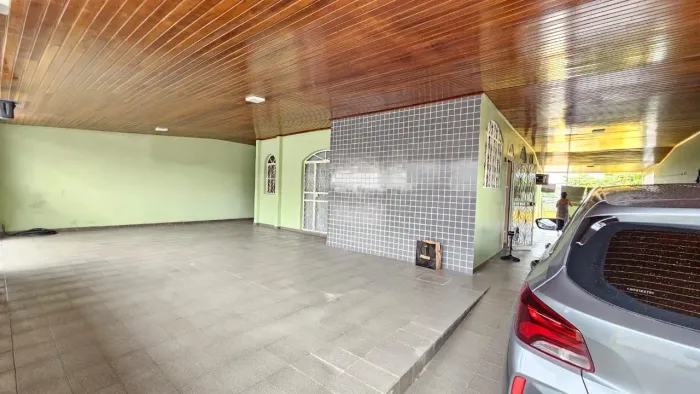 CASA ESPAÇOSA NO BAIRRO DOM PEDRO 1 POR 500MIL