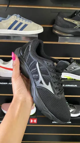Tenis Mizuno