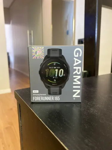 Garmin Forerunner 165 Versão Basic Preto NOVO