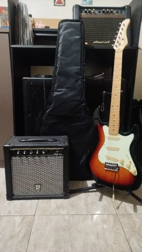 Kit Guitarra e Amplificador 