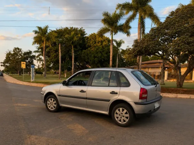Volkswagen Gol Geração III 1.0 MI 16V Turbo Gasolina Mec. 4P 2002