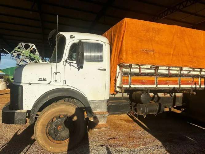 Vende-se carroceria ganelero