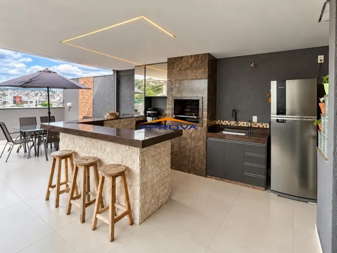 COBERTURA À VENDA | BAIRRO CASTELO | 120 M² | 2 QUARTOS | CHURRASQUEIRA
