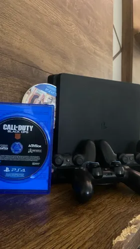PS4 Slim
