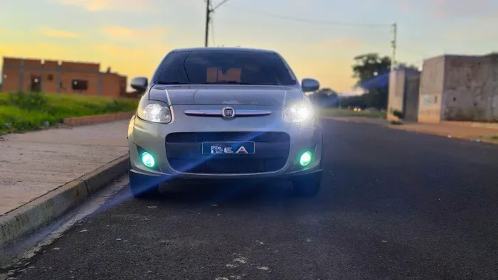 Fiat Palio Sporting 1.6 Flex 16V 5P 2013
