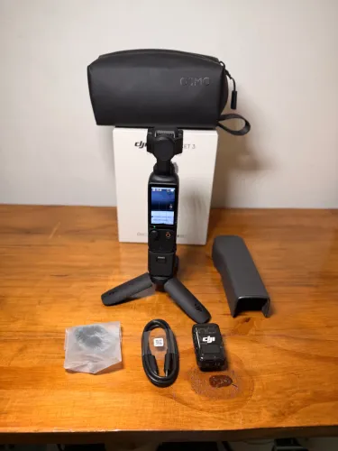 DJI Osmo Pocket 3 Creator Combo