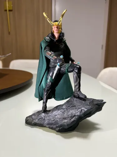 LOKI colecionador