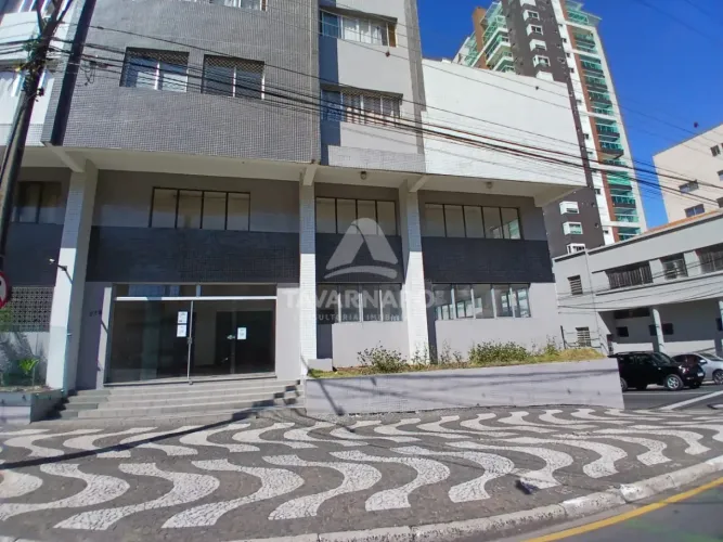 Amplo Espaço Comercial em Localização Estratégica!