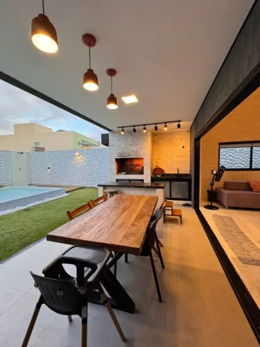 OPORTUNIDADE! Casa com Piscina e Área Gourmet - Pronta para Morar!