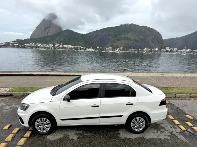 Volkswagen Voyage 1.0 Flex 12V 4P 2017