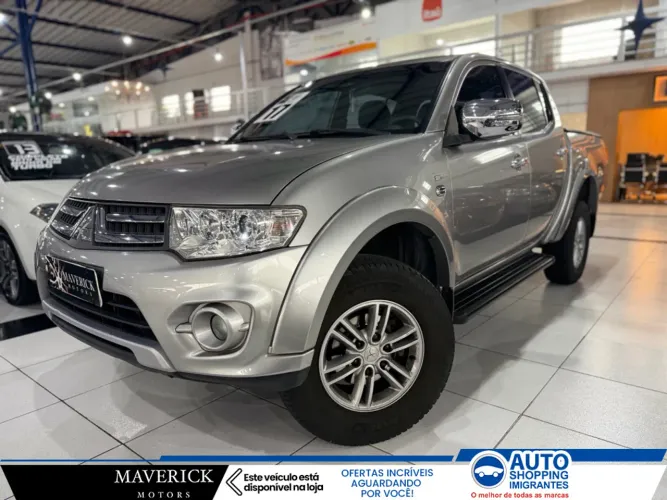 Mitsubishi L200 Triton HLS 2.4 Flex 16V CD Mec. 2017