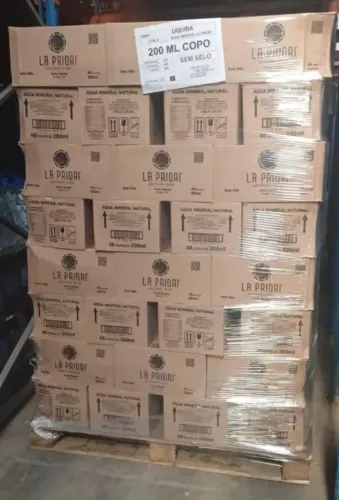 Água 200ml caixa com 48 unidades 21reais