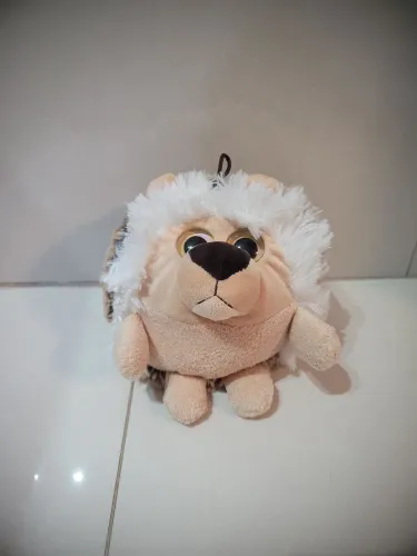 pelúcia ouriço mini super fofa