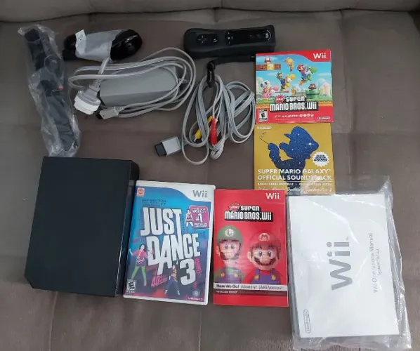 Nintendo Wii Completo Desbloqueado na Caixa Original + New Super Mario Bros Wii