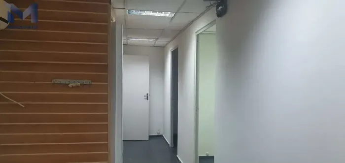 Alugo sala comercial em Centro - Niterói - RJ