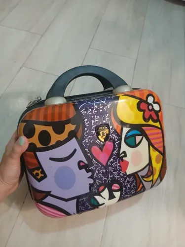 Frasqueira de Viagem Romero Britto HEYS