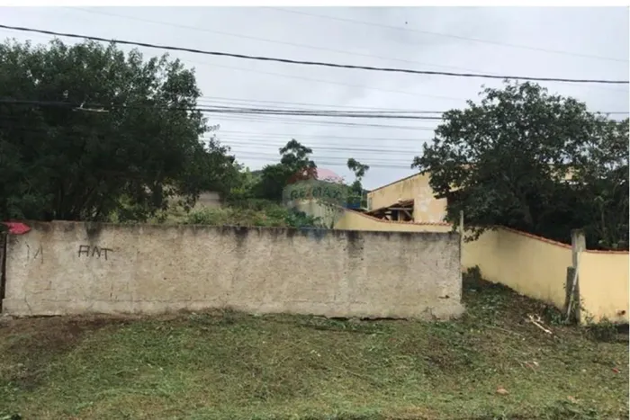 Terreno 468m2 à venda no Balneário das Conhas 60mil á vista