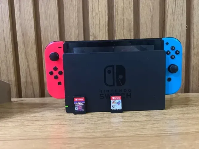 Vendo Nintendo Switch 1 - V2 - 32GB