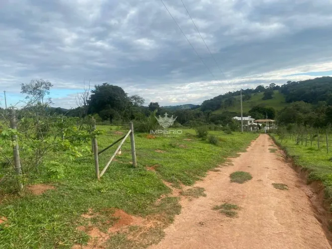 TERRENO Á VENDA EM ITAGUARA 4498 M²