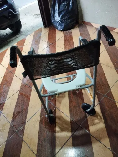 Cadeira de banho adulto