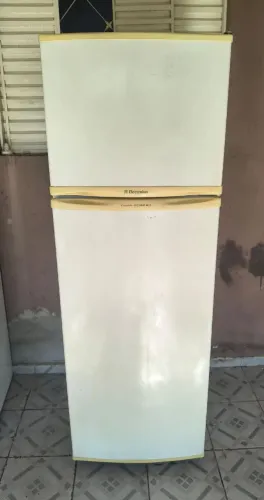 Geladeira Electrolux