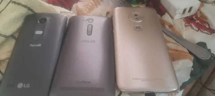 Celular quebrado