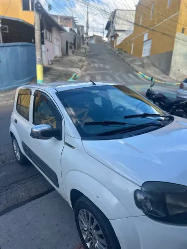 Fiat Uno Vivace/rua 1.0 EVO Fire Flex 8V 5P 2016