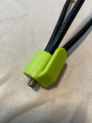 Tripé multiuso verde e cinza 