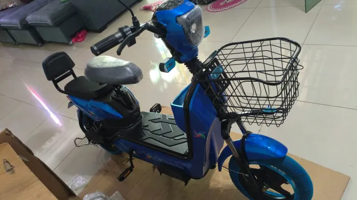 Moto elétrica 1000 watts com setinha