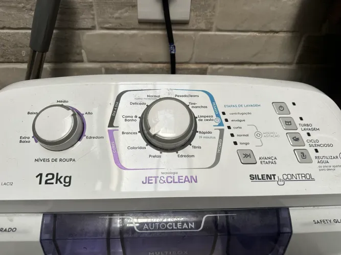 Máquina eletrolux 12 kg nova 