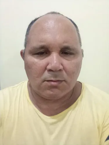 Ofereço os meus serviços como caseiro * ou *