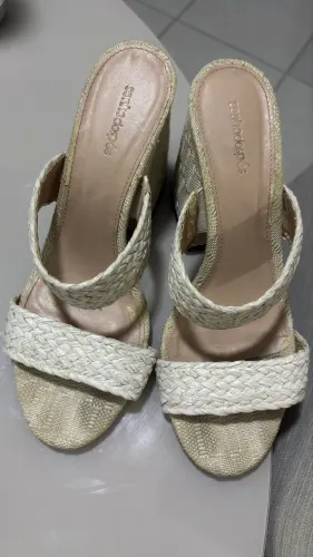 Sandália