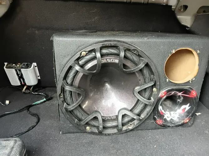 Caixa trio + modulo taramps tl 1500